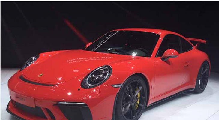 Michelin équipe la 911