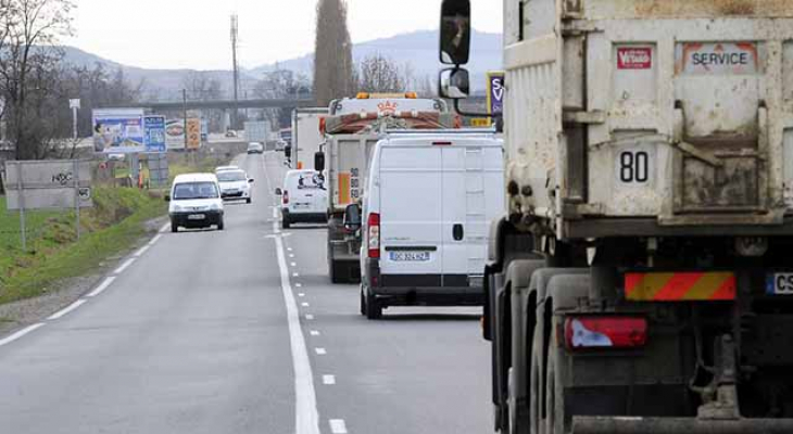 Les usagers de la route contre la limitation de vitesse à 80 km/h