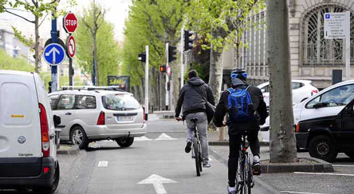 Dix ans pour faire une place au vélo