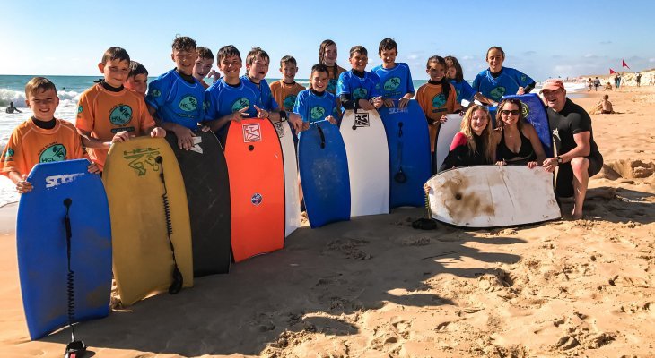 4 séjours d'été pour les jeunes du territoire de Riom Limagne et Volcans