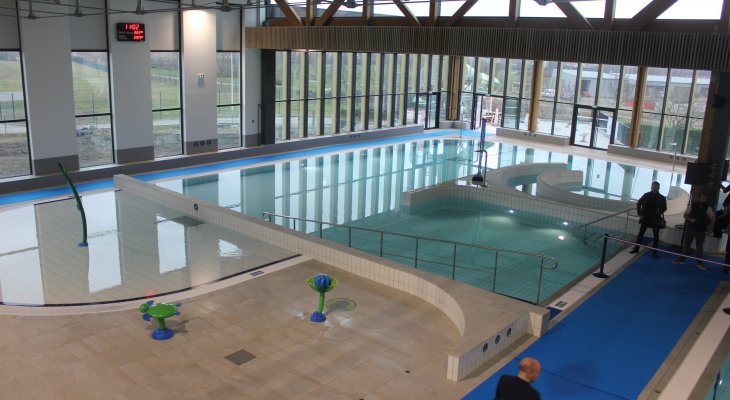 Riom : le Centre aquatique Béatrice Hess accessible à tous les nageurs