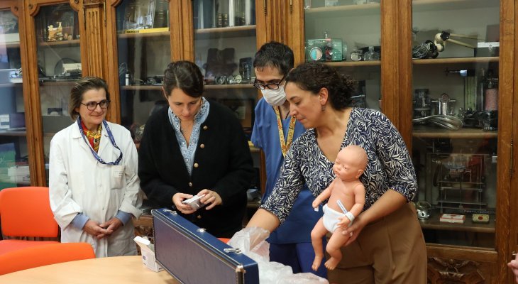 Un mannequin pédiatrique trachéotomisé pour former soignants et familles au CHU