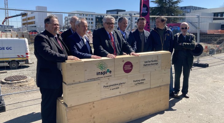 Parking-relais La Pardieu Cristal : pose de la première pierre