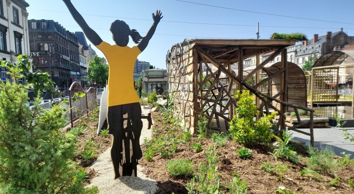 Un jardin sur le thème du Tour  de France place de Jaude