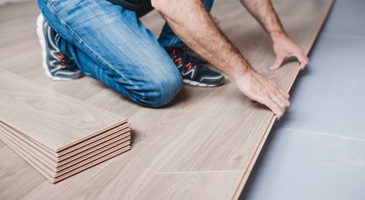 Comment isoler un sol déjà carrelé ?