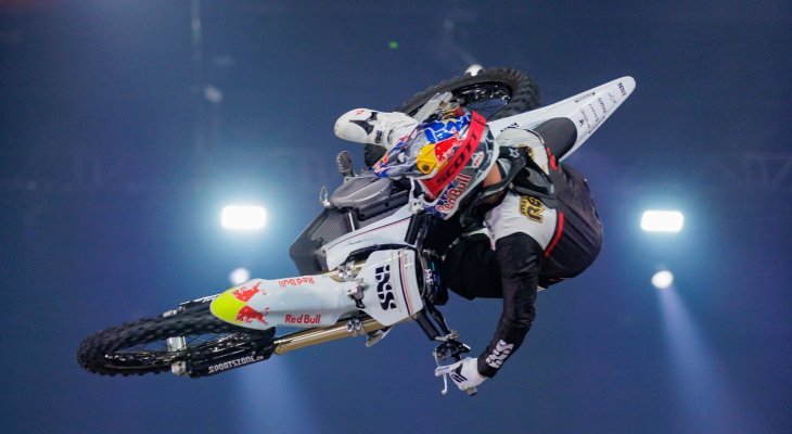 Le Blackliner Freestyle Show enflamme le Zénith d'Auvergne le samedi 14 mars