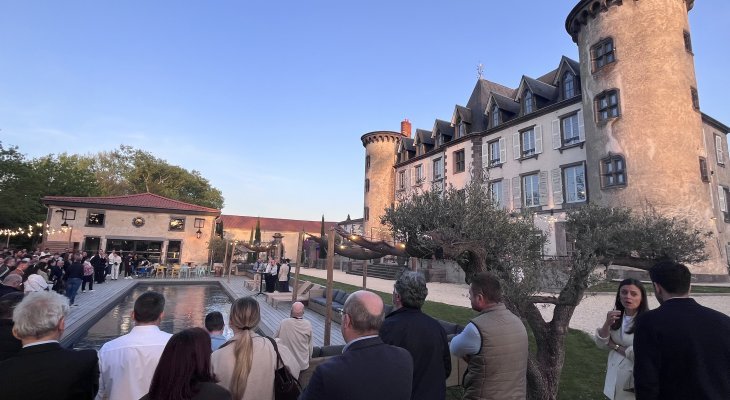 Entre solidarité et plaisir, le Clermont Foot 63 réuni au château de Chignat