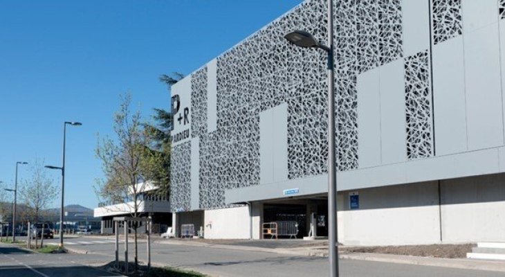 Parking-relais La Pardieu Cristal : stationnement gratuit pour tous les automobilistes