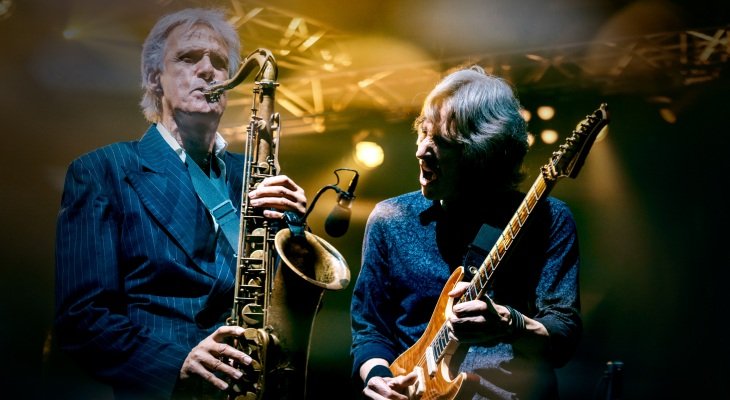Chris White : « Vous faire vivre un concert de Dire Straits comme dans les années 80 ou 90 »