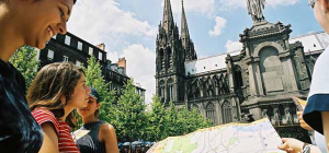 Profitez des visites guidées de la ville