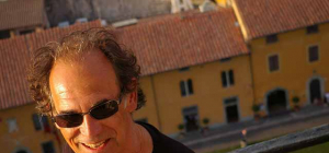 « Une femme fuyant l'annonce »