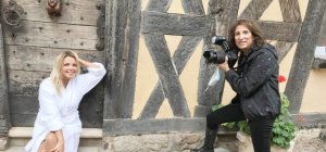 Séverine Ferrer rejoint les Accros du peignoir