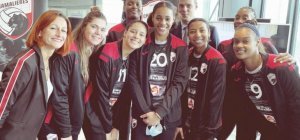 Volley-Ball : nouveau maillot et nouveau bus pour les Panthères