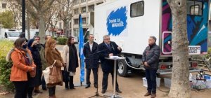 Un camion douche pour les sans-abris