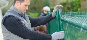 Clôturer un terrain : les règles à suivre