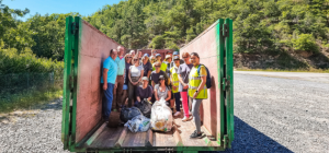 Châtel-Guyon : l'équipe Michelin du pôle de Ladoux fait un Clean Walk et s'attaque aux déchets