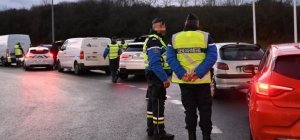 Contrôles renforcés du week-end : 13 permis retenus et 16 véhicules en fourrière