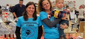 Deux amies participent à un projet solidaire et sportif, le Corsica Raid fémina
