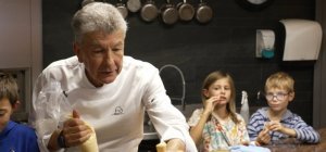 « Toi l'Auvergnat, quand tu mangeras ! » Un documentaire à savourer sur France 5 le 19 mars et en replay