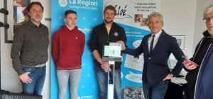 4 robots de télé présence pour Chloé Auvergne Surdité