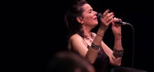 L'Opéra de Clermont accueille la soprano Amel Brahim-Djelloul dans Les Chemins qui montent ce mercredi