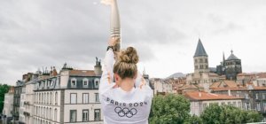 Caisse d'Épargne Auvergne Limousin : la flamme olympique a fait étape à Clermont-Ferrand