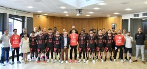 L'équipe professionnelle du Handball Club Cournon-d'Auvergne (HCCA) présentée