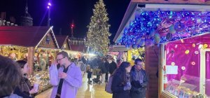 De la Place de la Victoire à la Place de Jaude, l'esprit des fêtes embrase Clermont-Ferrand