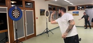 Les Martres d'Artière piqué par la passion des fléchettes