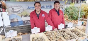 Régalez-vous avec les huîtres fines et spéciales d'Oléron de la famille Pain