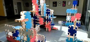 Keymi fait son exposition « Puzzle » à la maison des beaumontois