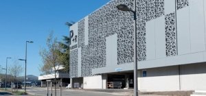 Parking-relais La Pardieu Cristal : stationnement gratuit pour tous les automobilistes